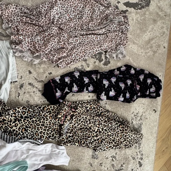 Girls lot - Picture 6 of 6